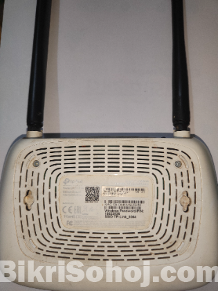 TP Link Router 300 mbps Speed (Used)